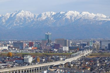 2025年富山県のスギ花粉はいつまで？ピークは？今年の花粉は多い？今年のスギ山の状況は？今日の花粉症ひどい？リアルタイム情報